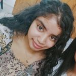 Profile Picture of Manuji Dahamya Hungampola (@manuji.purple) on Instagram