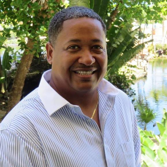 Adlah Donastorg - Poshmark Profile Picture of Adlah Donastorg (@adonastorg) on Poshmark