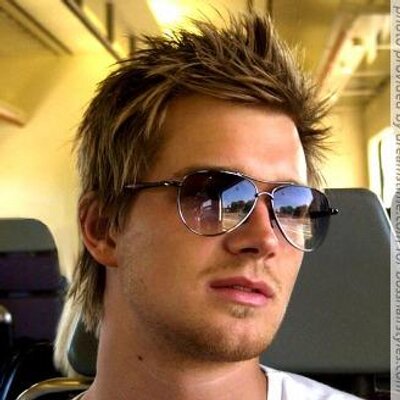 Profile Picture of Alex Tron (@AlexCam_AC) on Twitter
