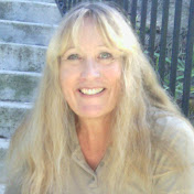 Profile Picture of Kathy Keogh (@kcarlsongs) on Youtube