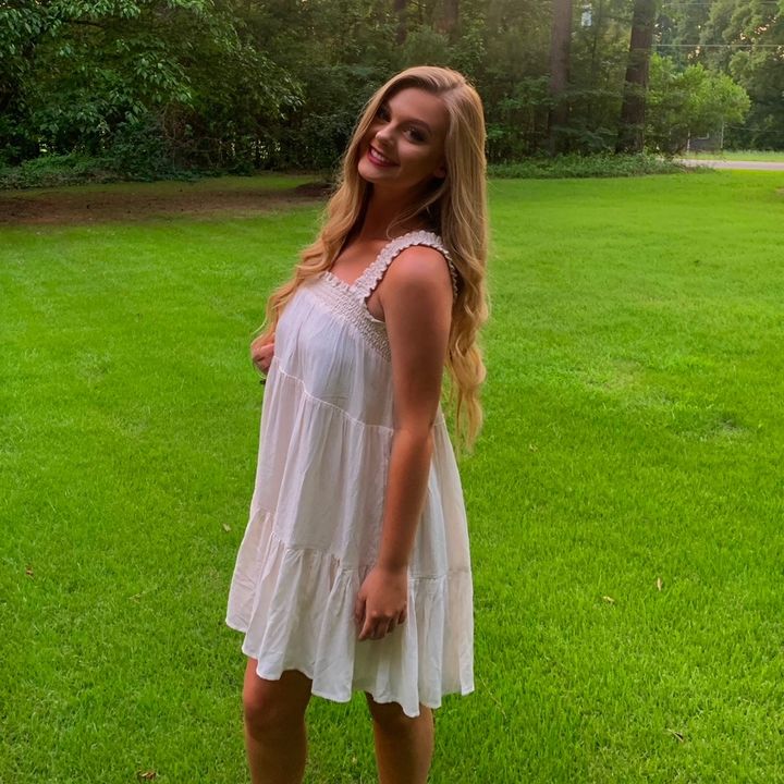 Profile Picture of kenzie (@mckenziee.halee) on Tiktok