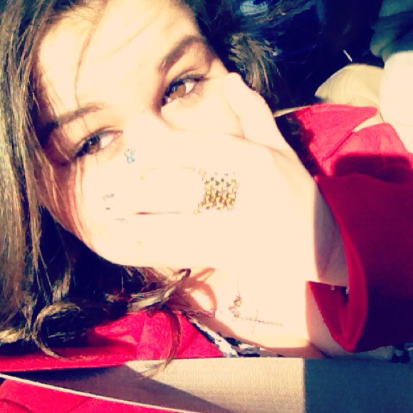 Profile Picture of Cali Hicks✨ (@cali_mariexoxo) on Poshmark