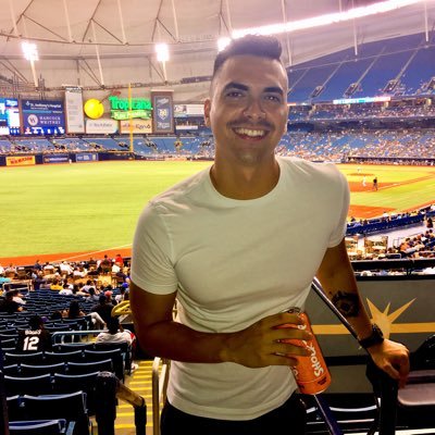 Profile Picture of Albert Gamboa  ★ (@G_BOA) on Twitter