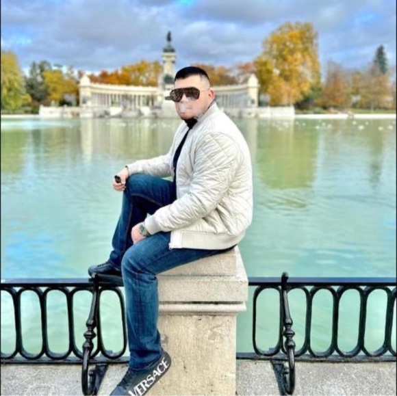 Profile Picture of Michael Cornejo (@michaelcorne710) on Poshmark