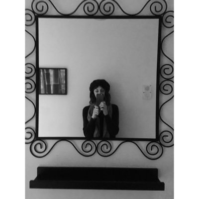 Profile Picture of Claire Fowler (@@piu_piu) on Twitter