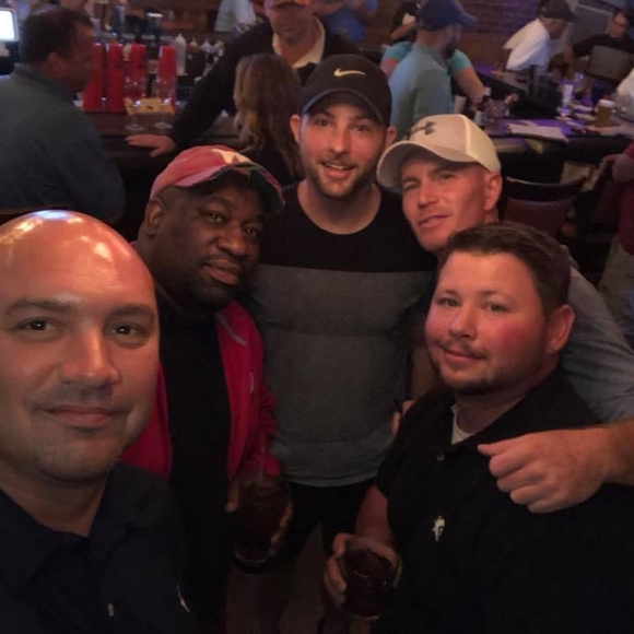 Profile Picture of Rodman Nuoffer (@rjnuoff) on Poshmark