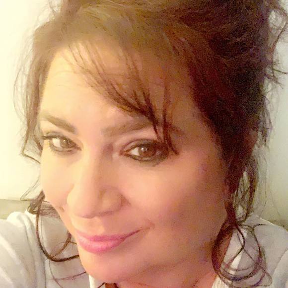 Profile Picture of Jeannette Scaccianoce (@jms5520) on Poshmark