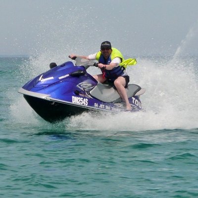 Profile Picture of Andrew Earnshaw (@earnshaw1234) on Twitter