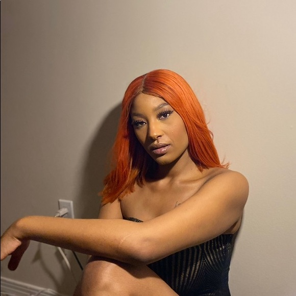 Profile Picture of Fatoumata Simaga (@fatou_sim) on Poshmark