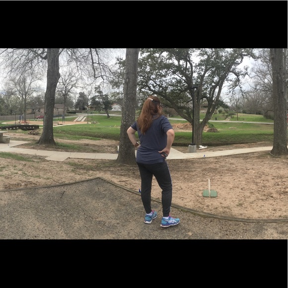 Profile Picture of Annabelle Soncrant (@annaposh20) on Poshmark