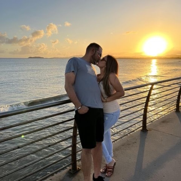 Profile Picture of Emely Ramos (@jaizerb568) on Poshmark