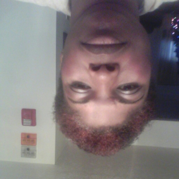 Profile Picture of Tina Unuigbe (@tinaunuigbe2014) on Poshmark