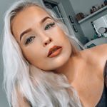 Profile Picture of JULIA MÄENPÄÄ | WELLNESS (@adelejulia_) on Instagram