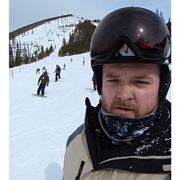 Nathan Feest - Poshmark Profile Picture of Nathan Feest (@nathanfeest) on Poshmark