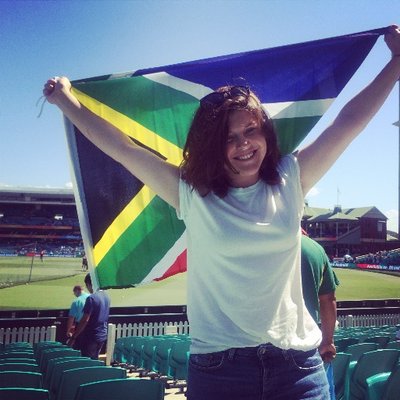 Profile Picture of Lucy Davey (@ImLucyDavey) on Twitter