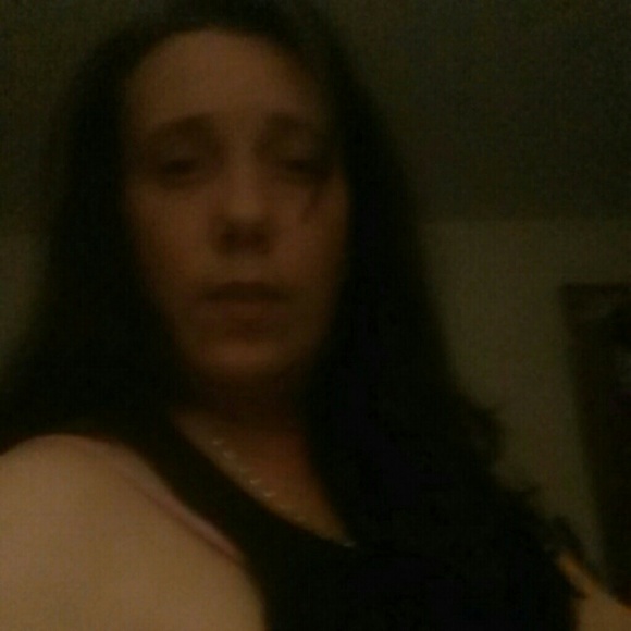 Profile Picture of Dawn Mcclain (@dawnytn) on Poshmark