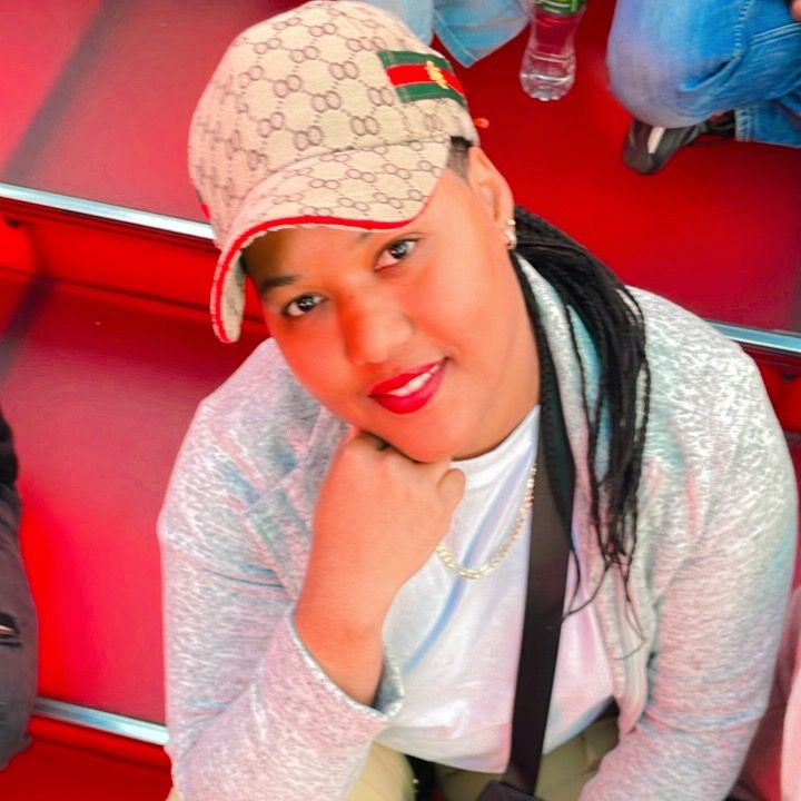 Anabel Calderón - Tiktok Profile Picture of Anabel Calderón (@@anabelcalderon09) on Tiktok