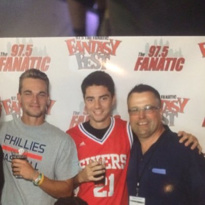 Profile Picture of Smh (@PeterJsmith23) on Twitter