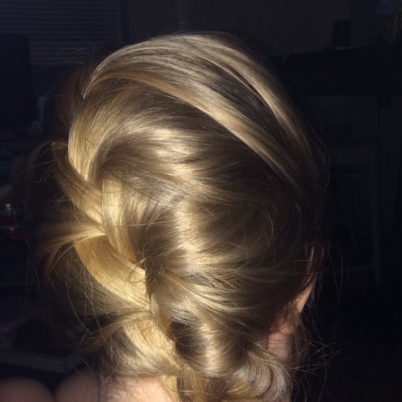 Profile Picture of Candy Lynn (@candycorn2018) on Poshmark