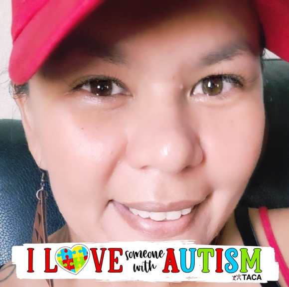 Profile Picture of Shazzylei Sampaio-ribucan (@shazzyleis) on Poshmark