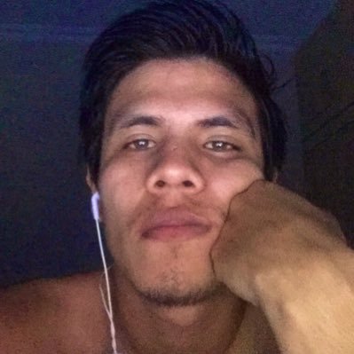 Profile Picture of Isaac Andres V. (@iAndres8) on Twitter