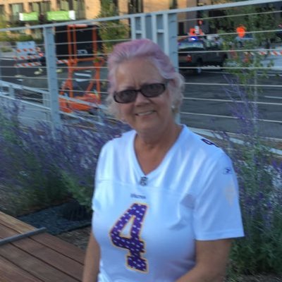 Profile Picture of Jacqueline Linton (@JacquelineLint7) on Twitter