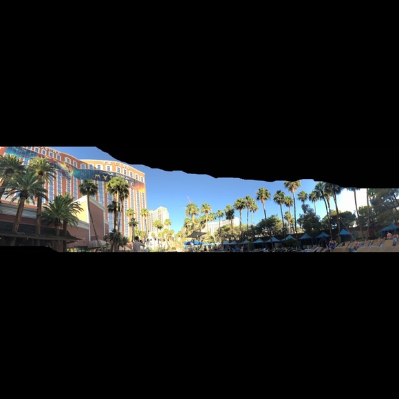 Profile Picture of Ying Chiou (@ychiou) on Poshmark