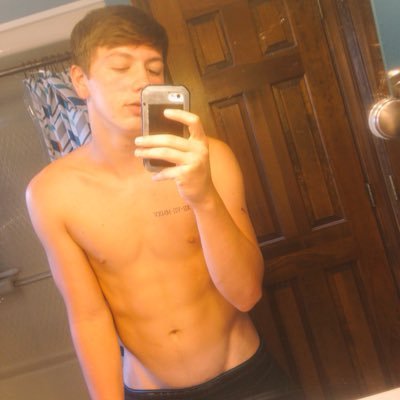 Profile Picture of Adam McMillian (@mcmillian_adam) on Twitter