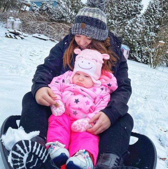 Profile Picture of Loretta Webb (@lorettaenos) on Poshmark