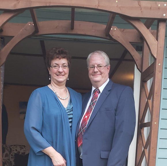 Profile Picture of Robin Parker (@rmdifranza) on Poshmark