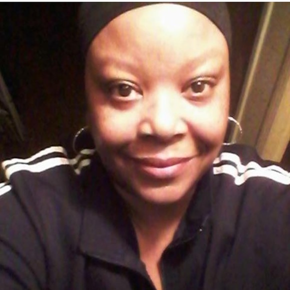 Profile Picture of Rita Rashad (@psychotees) on Poshmark