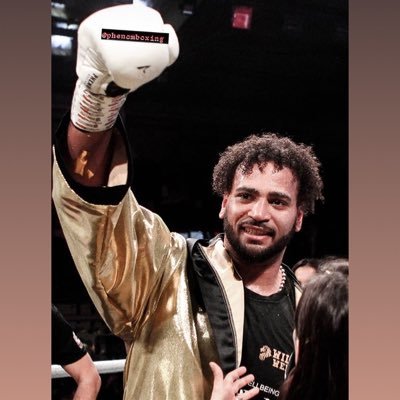 Profile Picture of Nick Webb (@itsanickting) on Twitter