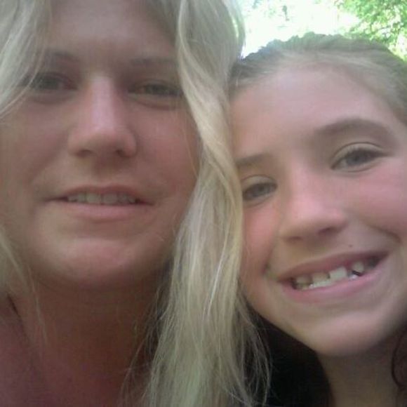 Profile Picture of Heather Jezyk (@hjezyk) on Poshmark