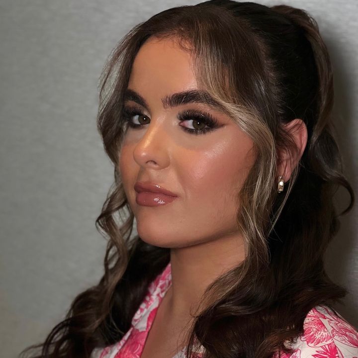 Profile Picture of Alicia Cavanagh (@aliciacavanagh) on Tiktok