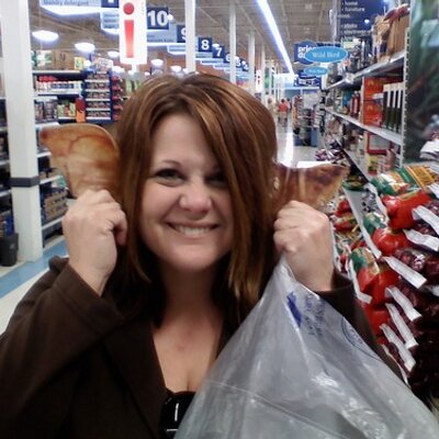 Profile Picture of Lisa Jameson (@LimaruBean8743) on Twitter