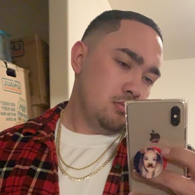 Profile Picture of Joseph DeGuzman (@KingDeGuz) on Twitter