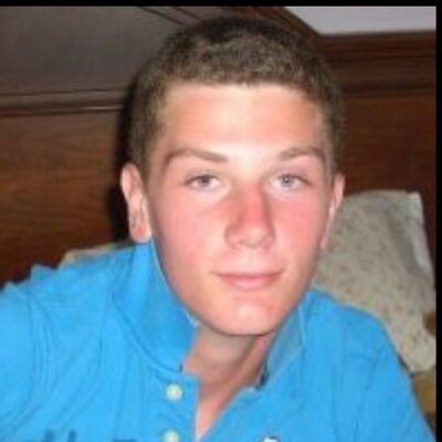 Profile Picture of Travis Saylor (@travsailson) on Twitter