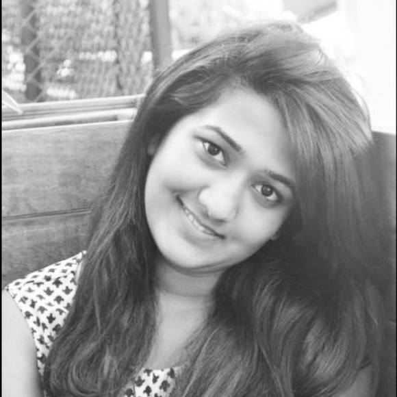 Profile Picture of Swati Kashyap (@ssswatik) on Poshmark