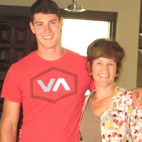 Profile Picture of George Walker (@hasao009) on Poshmark