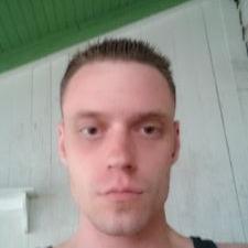 Profile Picture of Steven Ibbetson (@hockeyman120) on Twitter