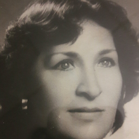 Soledad Romo - Poshmark Profile Picture of Soledad Romo (@pisianita) on Poshmark