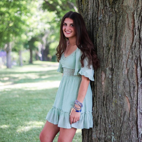 Profile Picture of Crosbi Tiberio (@tiberiocrosbi) on Poshmark