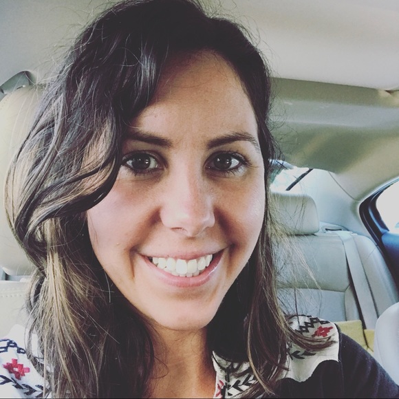 Profile Picture of Nora Halko (@nhalko) on Poshmark