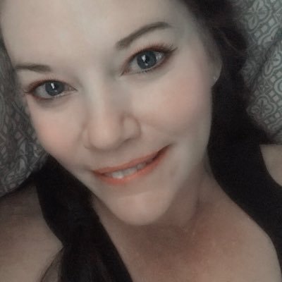 Profile Picture of Lisa Brockett (@PippyIrishGirl) on Twitter