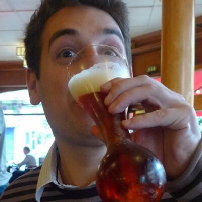 Profile Picture of Nick Loman (@smokeandumami) on Twitter