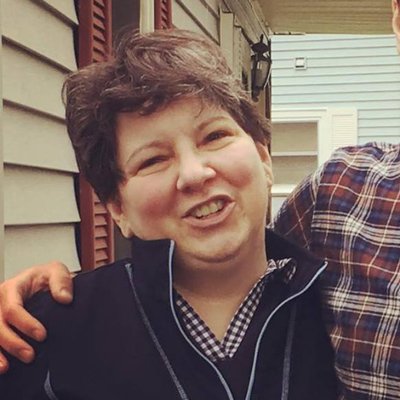 Profile Picture of Deb Weir (@weir_deb) on Twitter