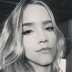 Profile Picture of Beatriz Rocha ✨ (@_biarch_) on Instagram