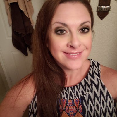 Profile Picture of Nicole Enfinger (@nlep2009) on Twitter