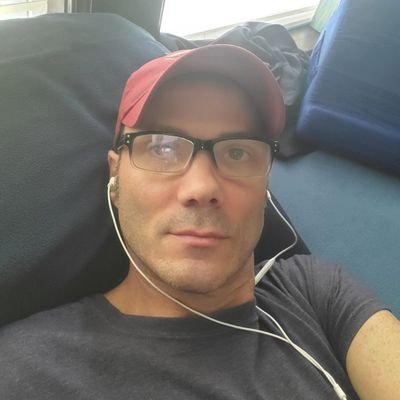 Profile Picture of Kevin William White (@sabadjoko) on Twitter