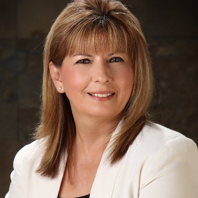 Profile Picture of Phyllis Lopez (@phyllislopez15) on Twitter